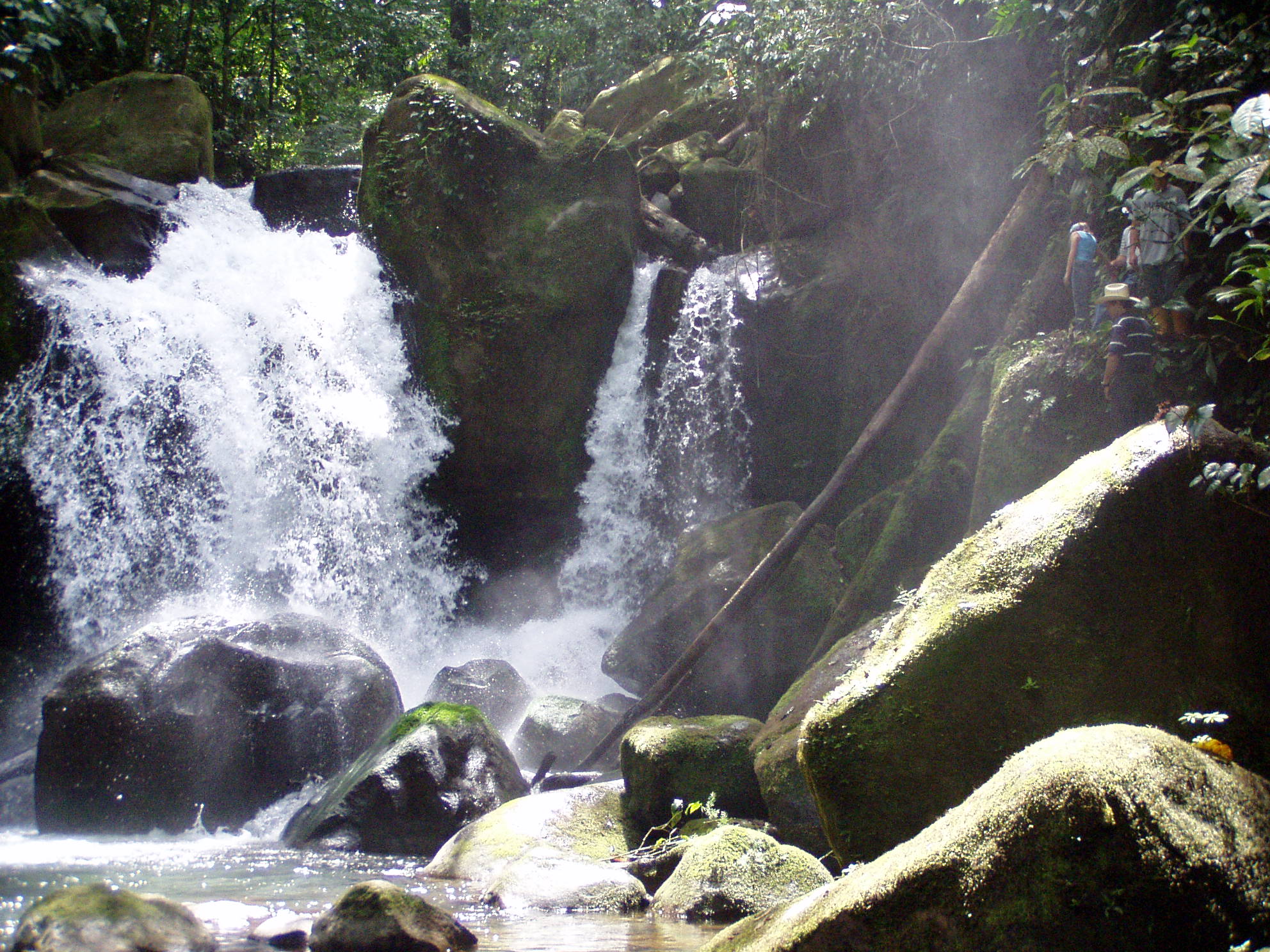 La cascada del río San Ramon, en nuestro senderos de caminata